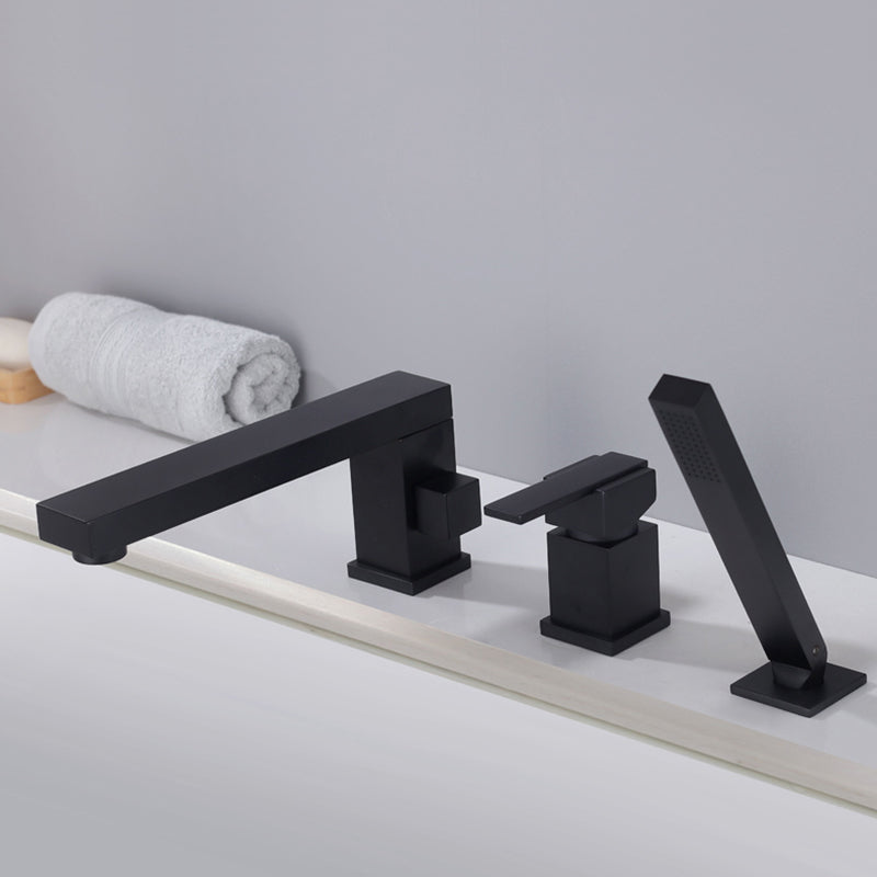 Modern Deck Mounted Metal Freestanding Tub Filler Low Arc Freestanding Faucet in Black