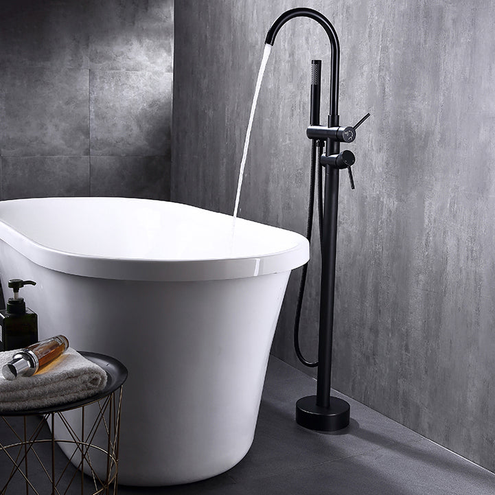Traditional Floor Mounted Metal Freestanding Tub Filler Single Handle Freestanding Faucet