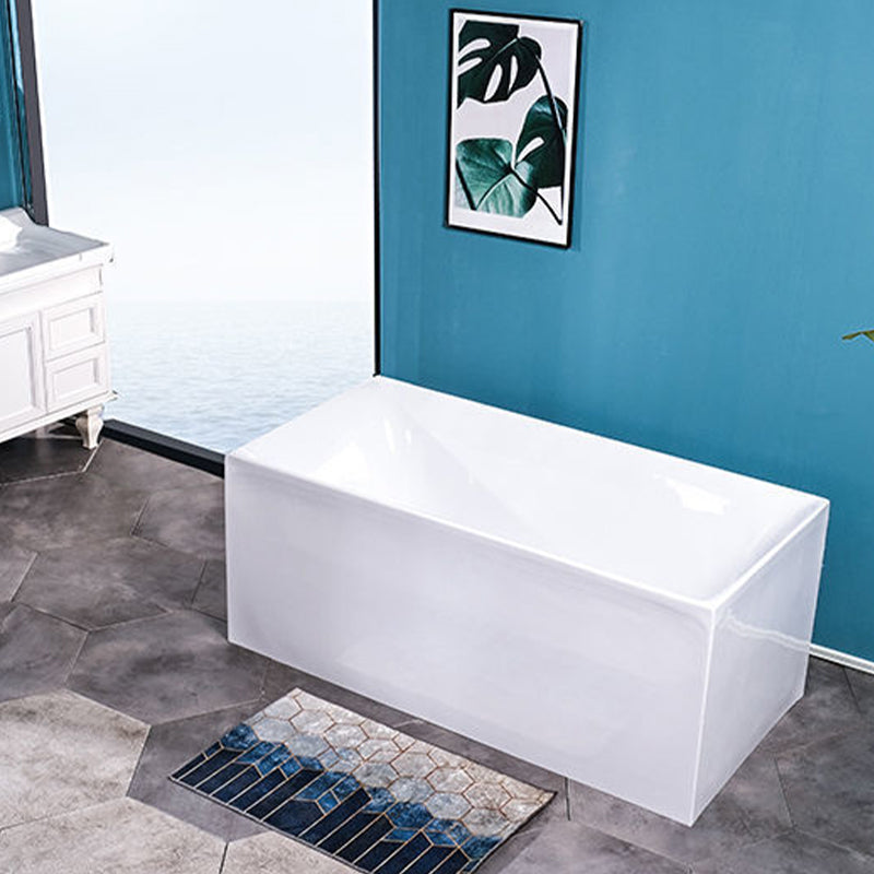 Soaking Freestanding Bath Tub Modern Style Acrylic Bathroom Bathtub