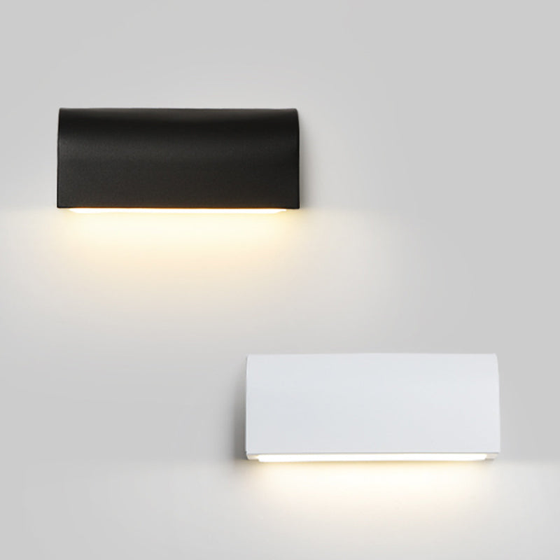 Single Modern Black/White Wall Mounted Sconce Metal LED Wall Light