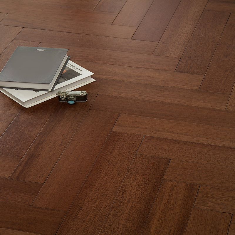 Modern Wood Laminate Flooring Living Room Waterproof Laminate Floor