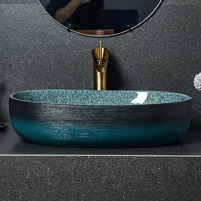 Traditional Vessel Sink Vitreous China Oval with Pop-Up Drain Bathroom Sink