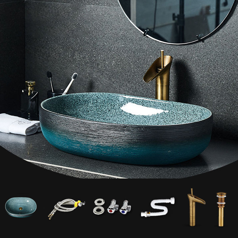 Traditional Vessel Sink Vitreous China Oval with Pop-Up Drain Bathroom Sink
