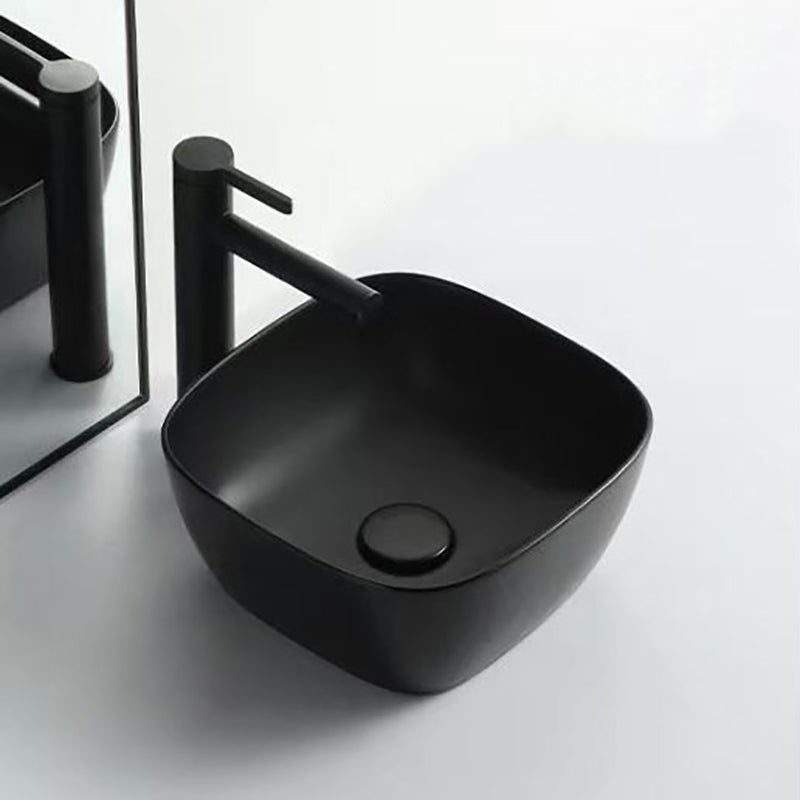 Classic Style Bathroom Sink Stainless Steel Bathroom Sink with Drain Strainer Kit