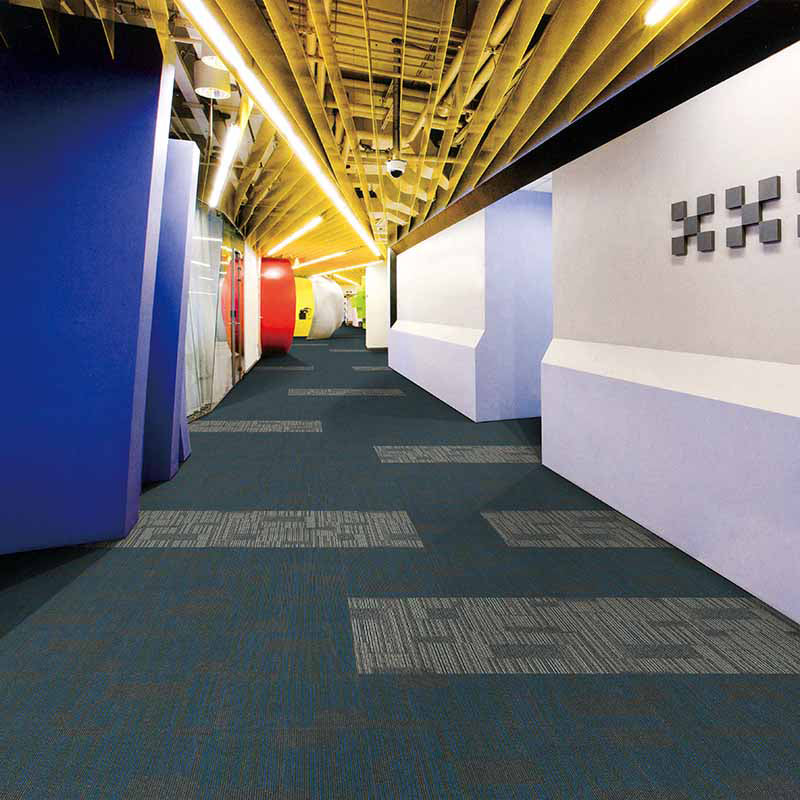 Office Level Loop Carpet Tile Dark Color Fade Resistant Loose Lay Indoor Carpet Tiles