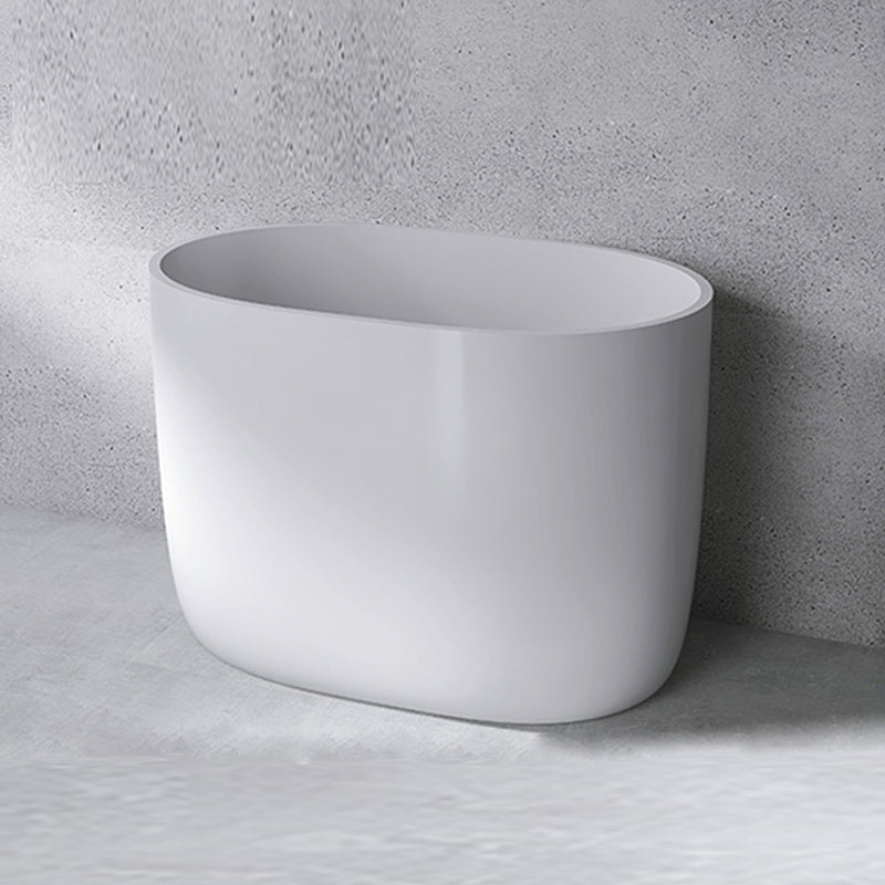 Modern Style Freestanding Bath Tub Acrylic Oval Bathtub in White