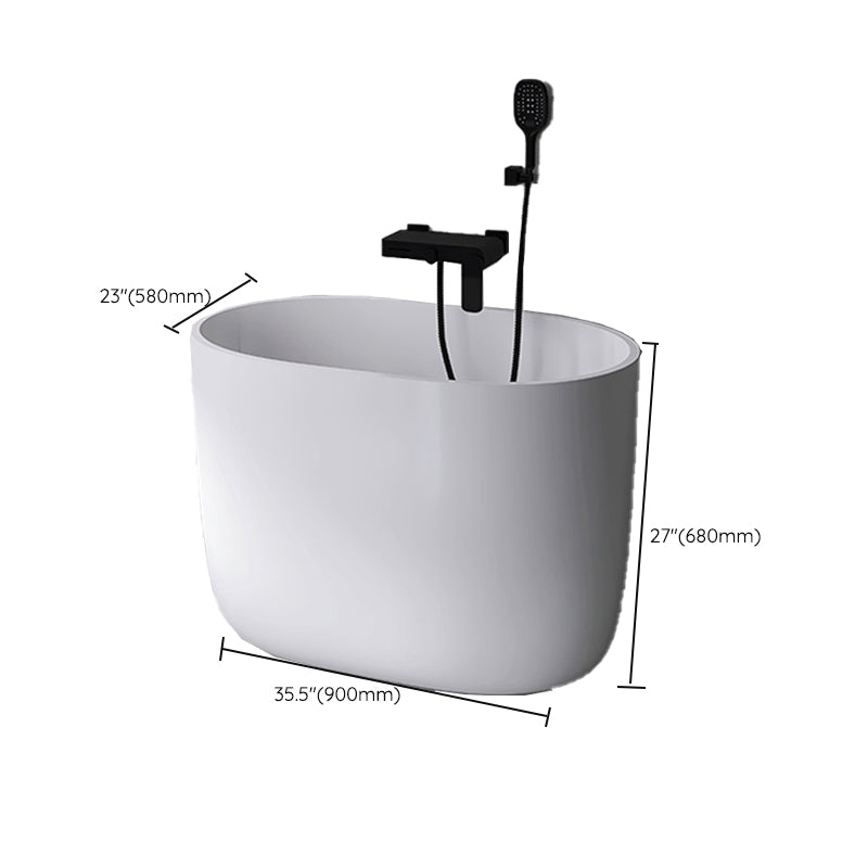 Modern Style Freestanding Bath Tub Acrylic Oval Bathtub in White