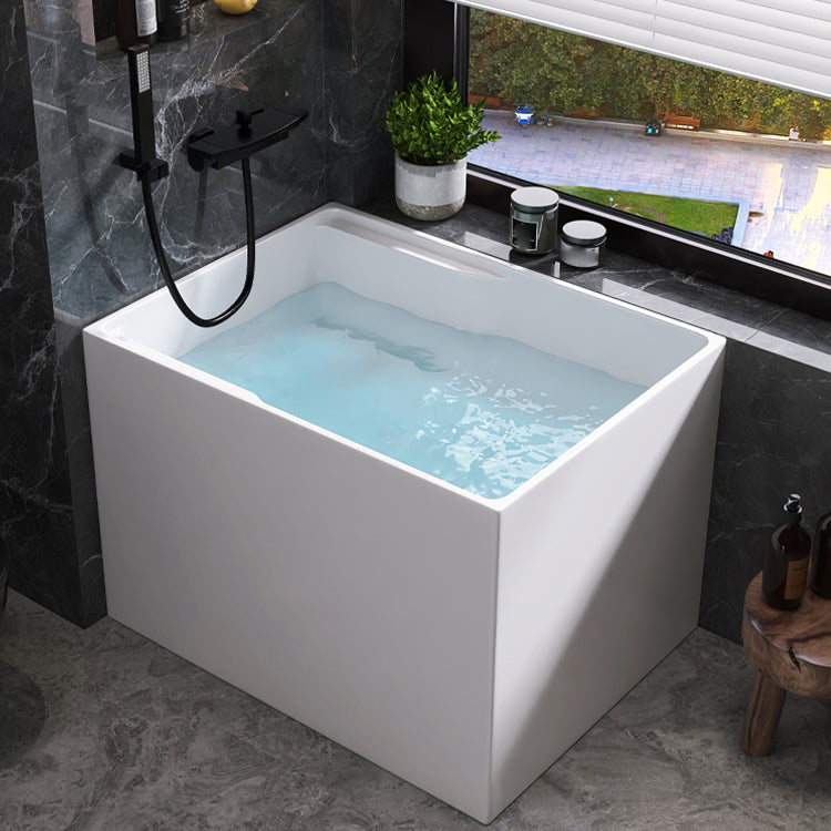 Modern Style Acrylic Soaking Bathtub Rectangle Back to Wall Bathtub