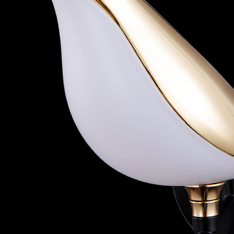 Postmodern LED Wall Light Fixture Creative Wall Light Sconce for Bedroom
