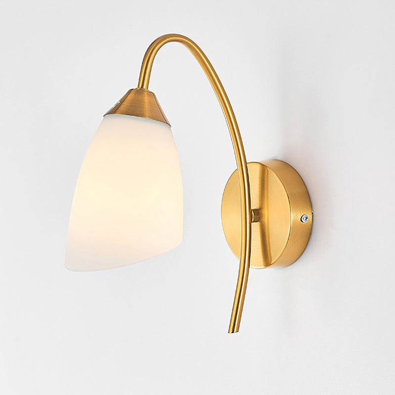 Modernist Wall Sconce Metal Sconce Lighting in Gold for Bedroom