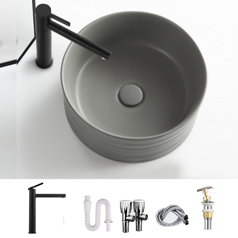 Modern Vessel Bathroom Sink Circular Porcelain with Pop-Up Drain Vessel Sink