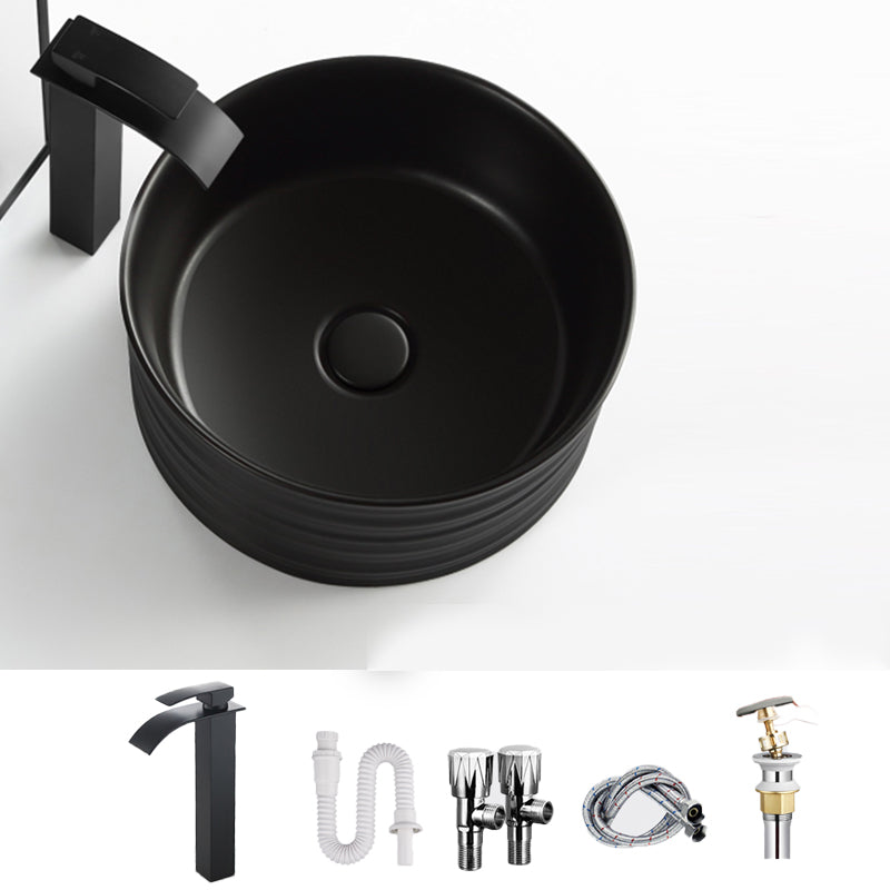 Modern Vessel Bathroom Sink Circular Porcelain with Pop-Up Drain Vessel Sink