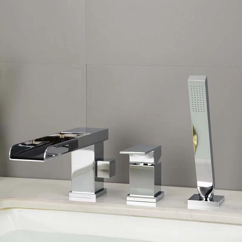 Contemporary Deck Mounted Roman Metal Tub Faucet Low Arc Roman Tub Faucet Set