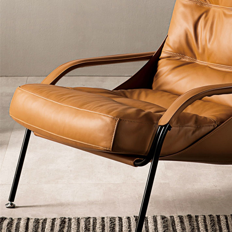 Industrial Genuine Leather Lounge Chair Solid Color Tufted Back Chair