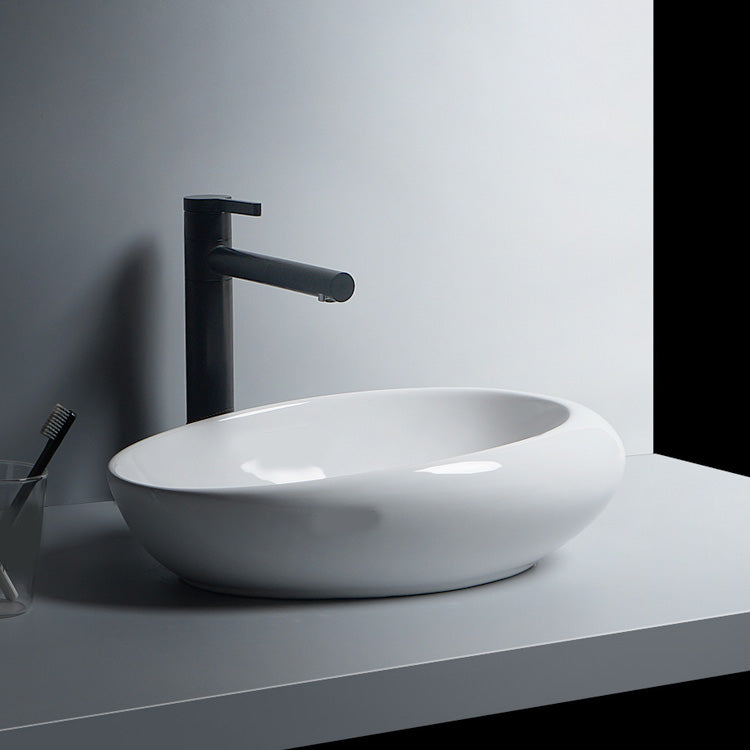 Modern Bathroom Sink Porcelain Oval-Shape Vessel Bathroom Sink with Pop-Up Drain