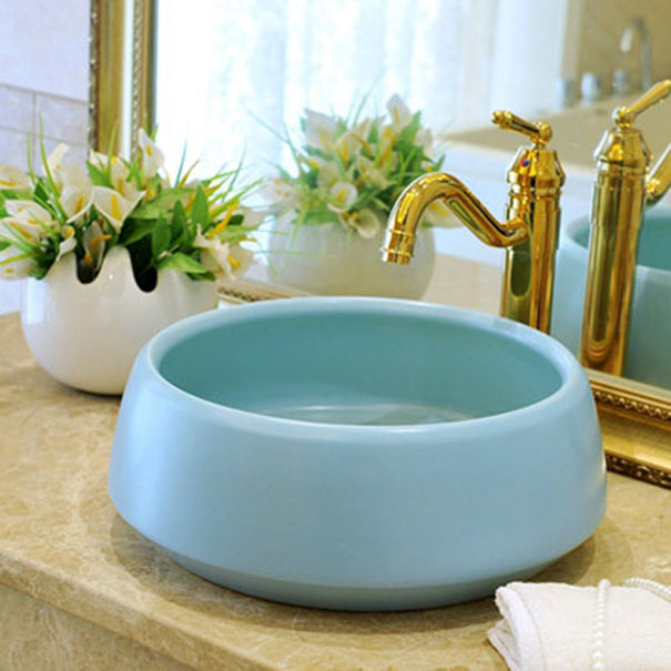 Traditional Bathroom Sink Porcelain Round Vessel Sink with Pop-Up Drain
