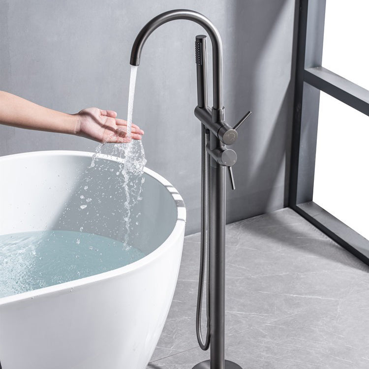 Modern Floor Mounted Metal Freestanding Tub Filler Swivel High Arc Freestanding Faucet