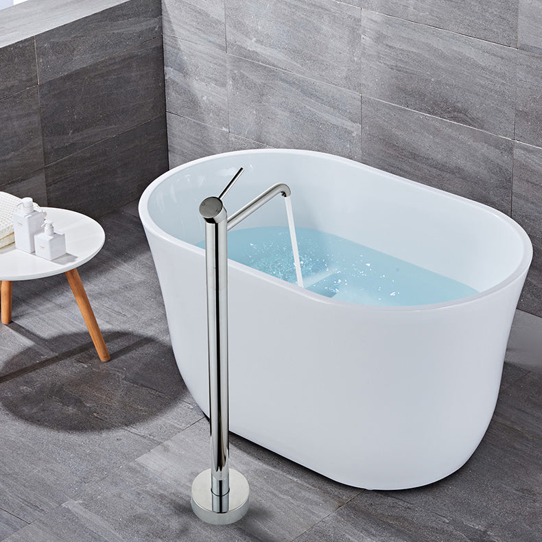Floor Mounted Metal Freestanding Tub Filler Swivel Low Arc Freestanding Faucet