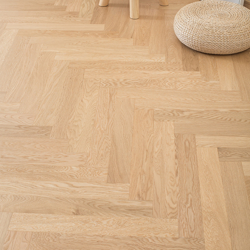 Retro Wooden Laminate Flooring Fade Resistant Click Lock Laminate Floor