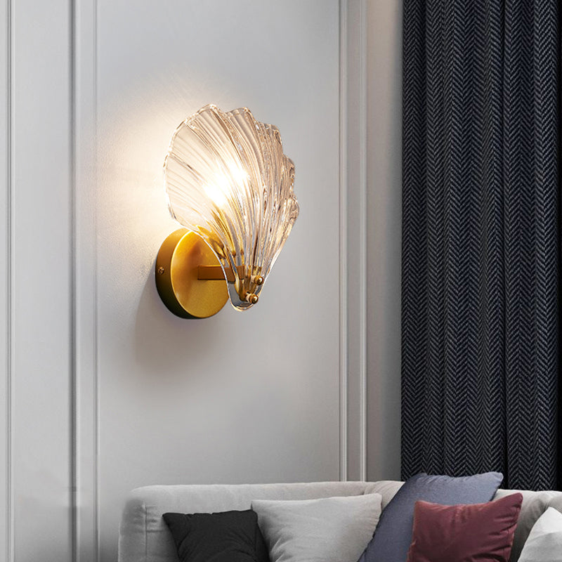 Shell Shape Glass Wall Mount Light Modern Style 1-Light Wall Light Sconce in Gold