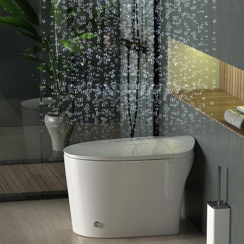 Contemporary Elongated Toilet Bowl White One Piece Toilet with Glazed Surface