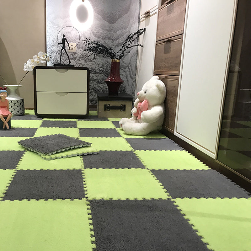 Fade Resistant Carpet Tile Solid Color Interlocking Carpet Floor Tile