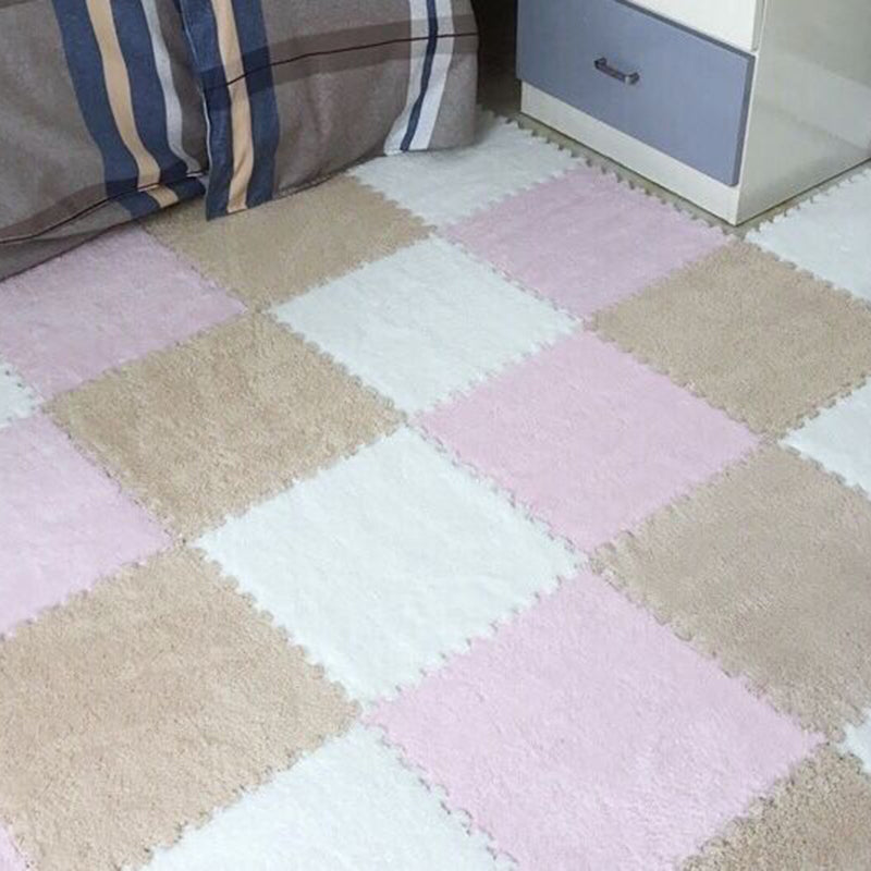 Fade Resistant Carpet Tile Solid Color Interlocking Carpet Floor Tile
