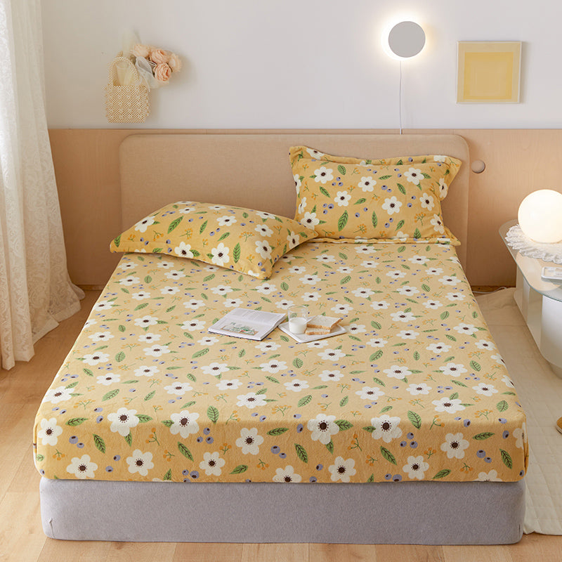 Fitted Sheet Cartoon Pattern Flannel Non-Pilling Fade Resistant Bed Sheet Set