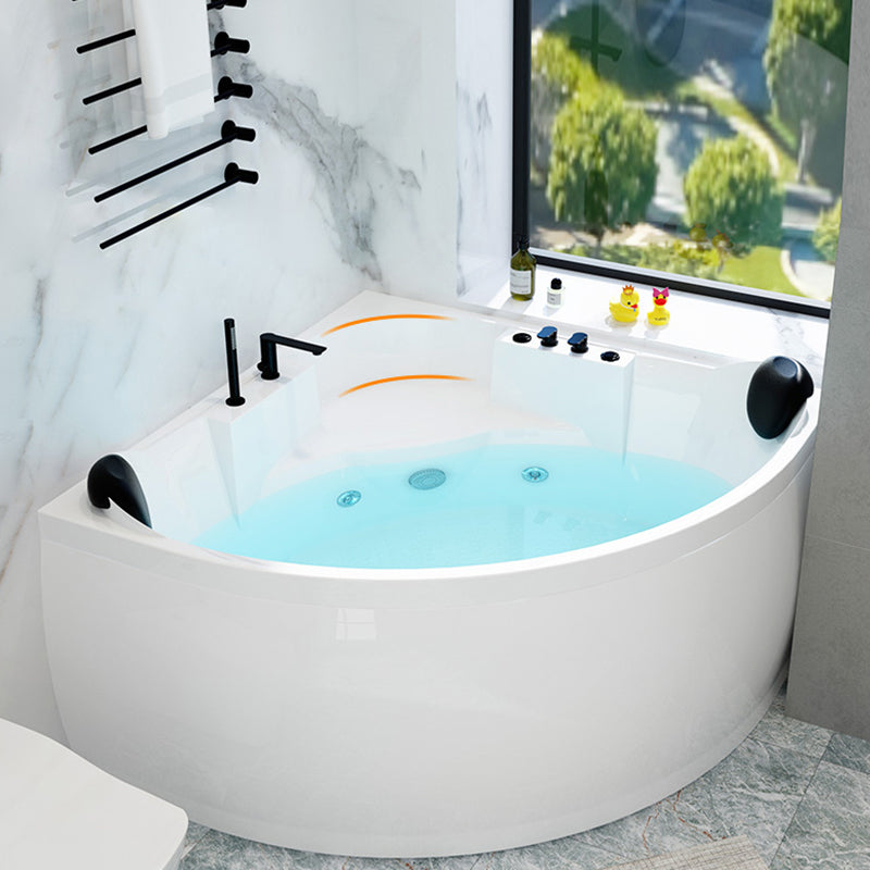 Contemporary Corner Acrylic Bathtub Soaking/Whirlpool Bathtub with Seat