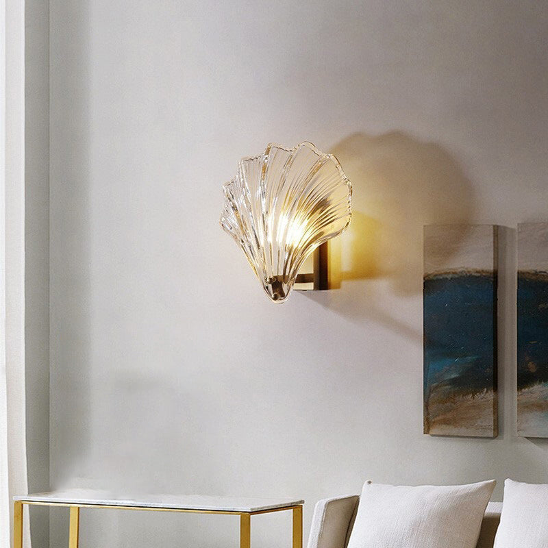 1-Light Shell-shaped Wall Mount Light Contemporary Copper Wall Lamp with Glass Shade