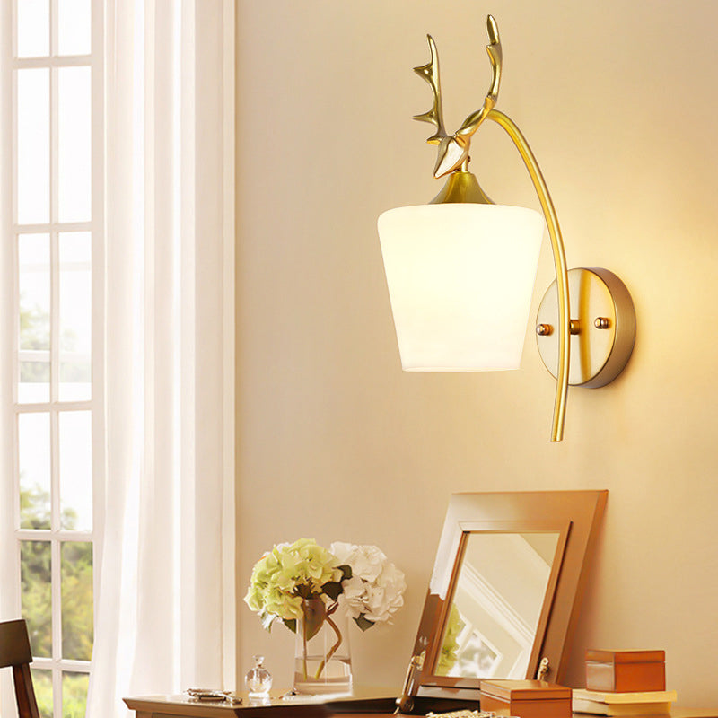 Modernist Wall Sconce Antler Wall Light Fixture with Glass for Living Room