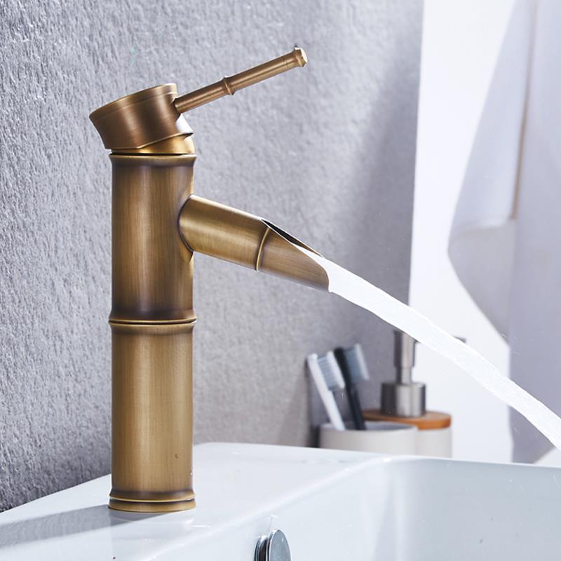 Lever Handle Farmhouse Faucet Circular Low-arc Sink Faucet for Bathroom