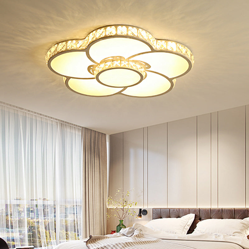 Bloom-Deckenleuchte, einfache weiße Acryl-LED-Unterputzlampe mit eingelegtem Kristall in warmem/weißem Licht, 19,5"/23,5"/31,5" Breite