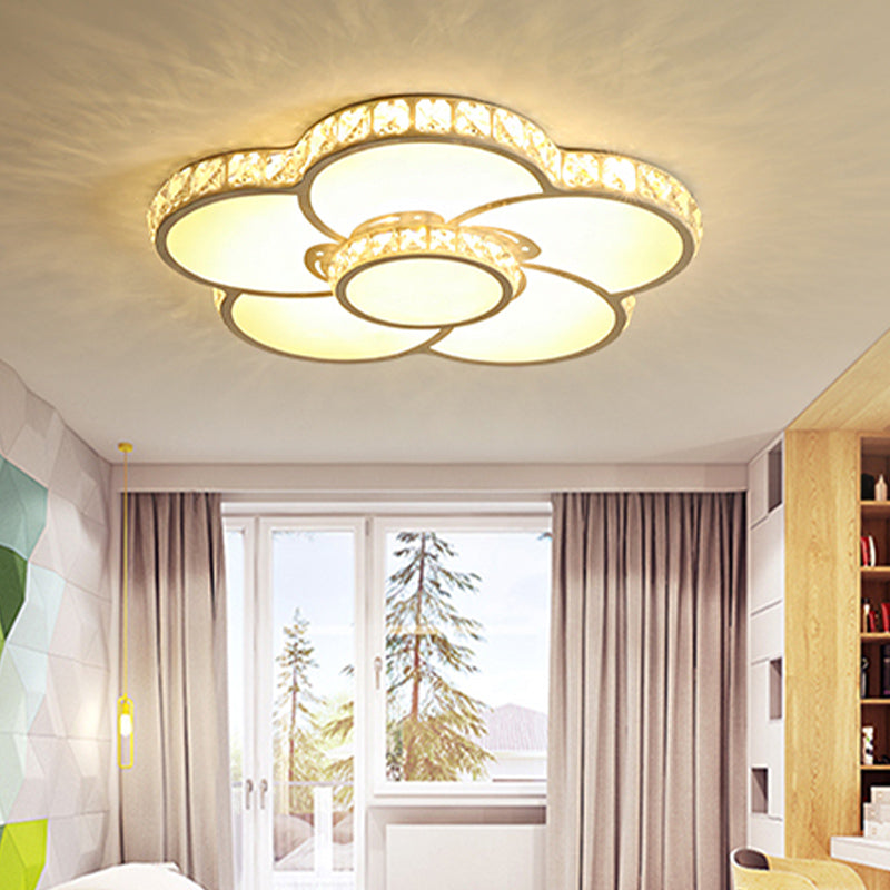 Bloom-Deckenleuchte, einfache weiße Acryl-LED-Unterputzlampe mit eingelegtem Kristall in warmem/weißem Licht, 19,5"/23,5"/31,5" Breite