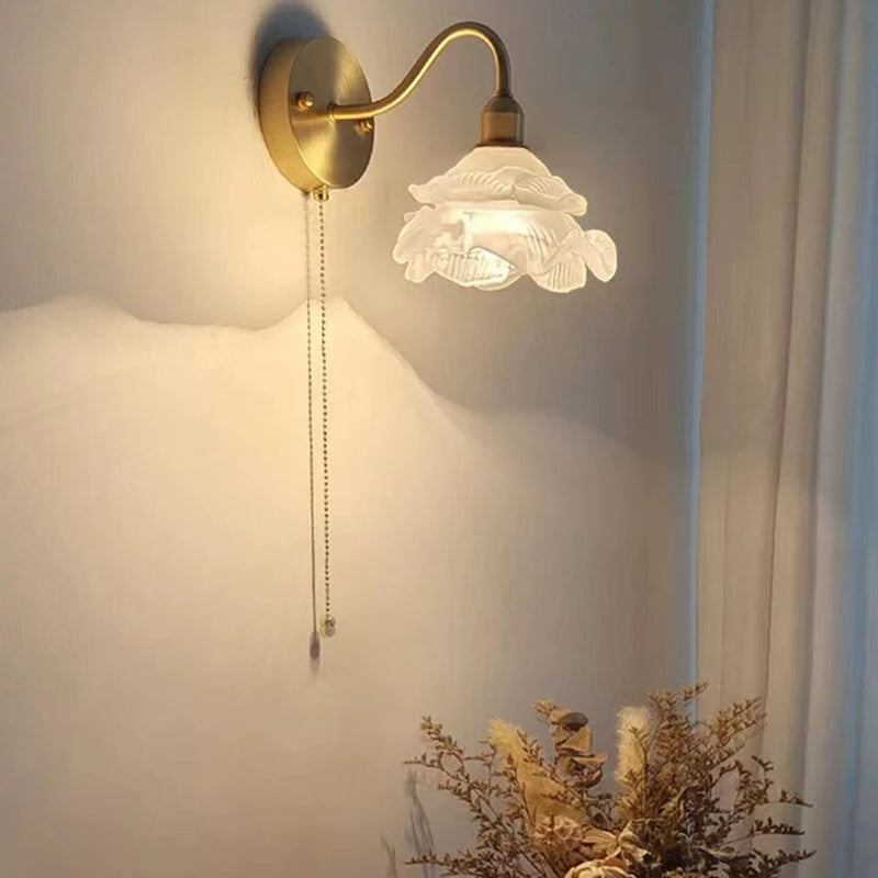 Flower Wall Lighting Modern Glass 1 Light Rustic Wall Sconces in Gold