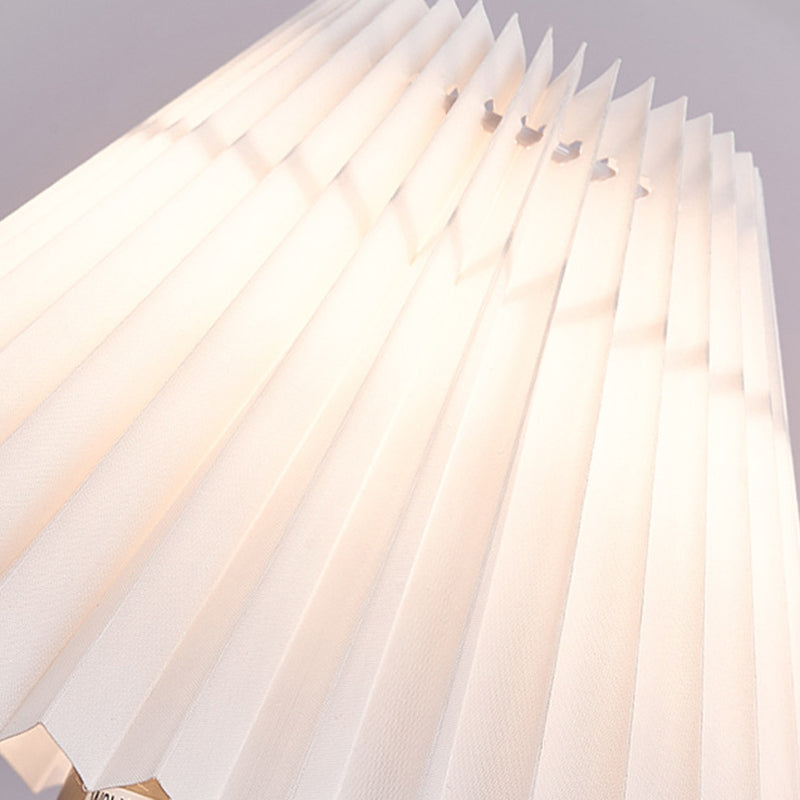 Modern Cone Wall Lamps Metal 1 Light Wall Light Fixtures for Bedroom