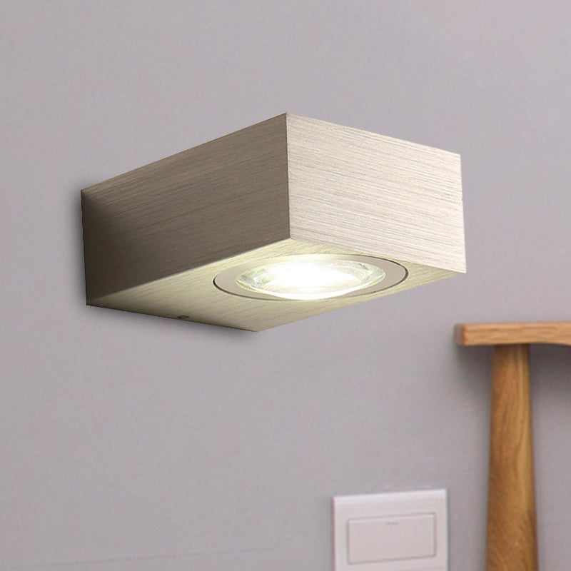 Square Bedroom Wall Lighting Fixture Aluminum Warm/White Light LED Modernist Sconce Light Fixture in Black/Silver