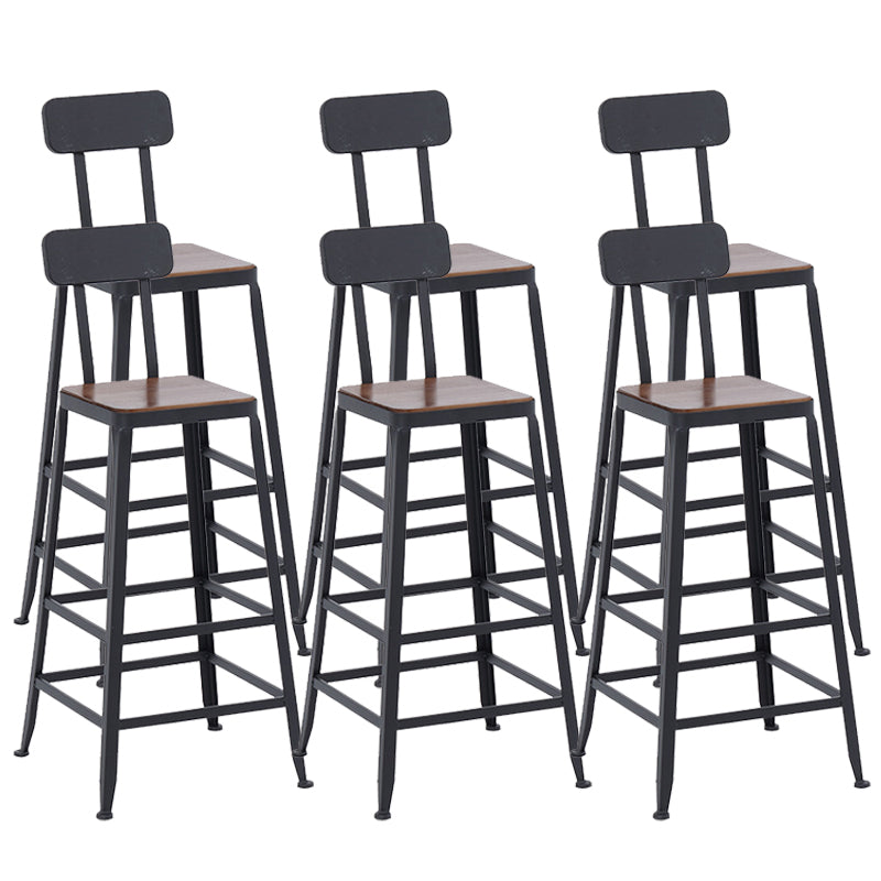Industrial Dining Stools Low Back Bar Stools with Black Metal Base