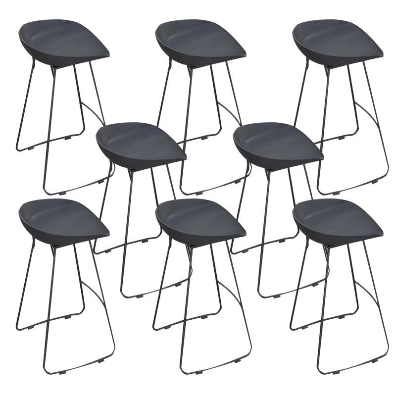 Contemporary Plastic Bar Stool Armless Dining Stool with Footrest