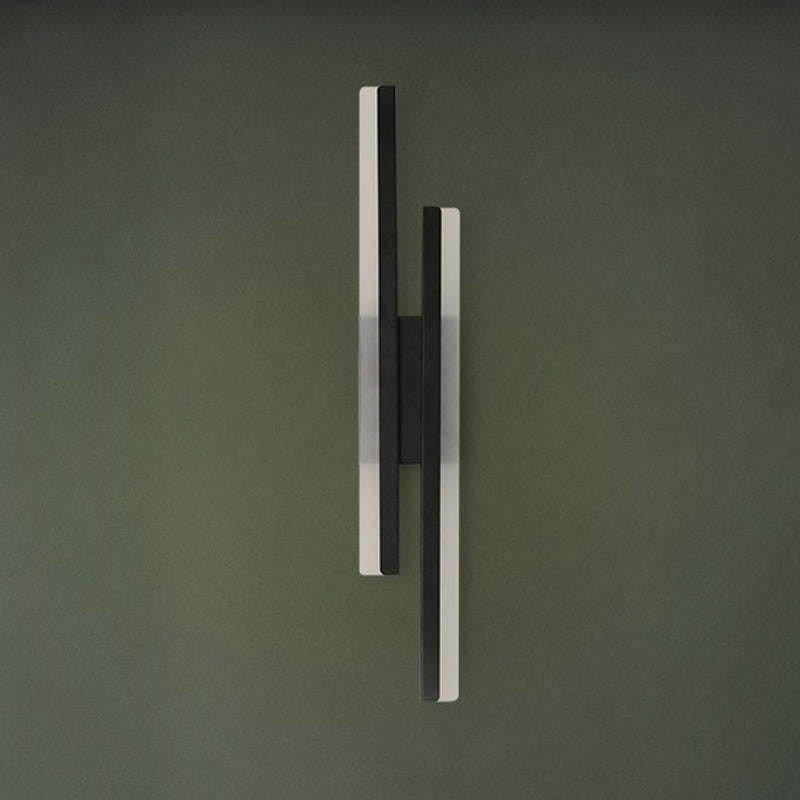 Minimalist LED Wall Lamp Black Metal Sconce Lighting for Bedroom