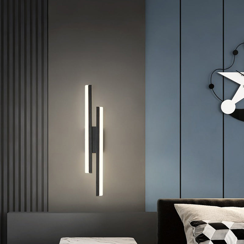 Minimalist LED Wall Lamp Black Metal Sconce Lighting for Bedroom