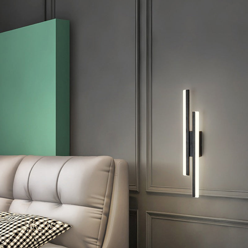Minimalist LED Wall Lamp Black Metal Sconce Lighting for Bedroom