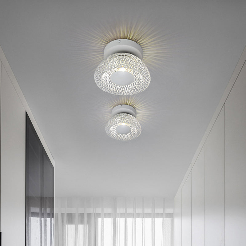 Contemporary Wall Lamp Black Metal Sconce Lighting for Bedroom