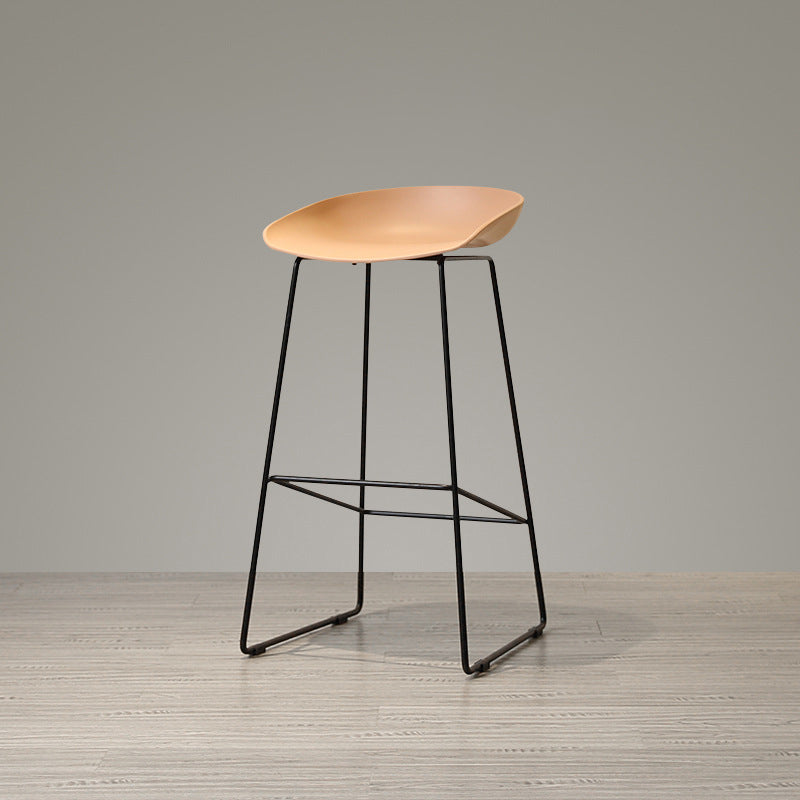 Contemporary Plastic Dining Stools Armless Bar Stools with Footrest