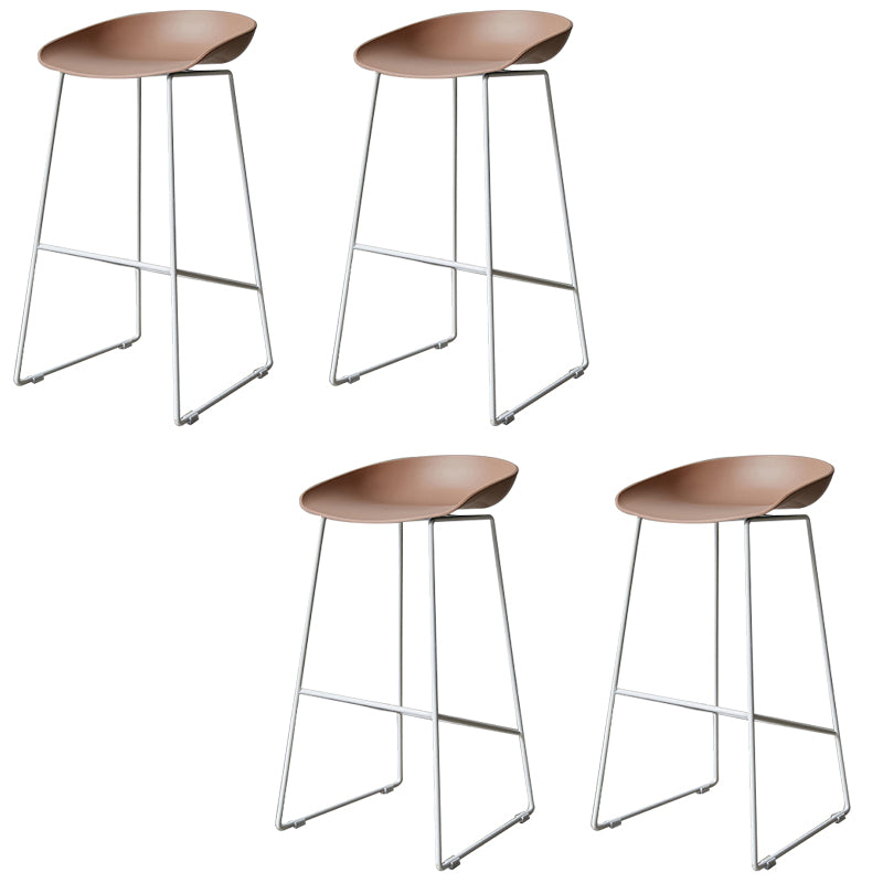 Contemporary Plastic Dining Stools Armless Bar Stools with Footrest