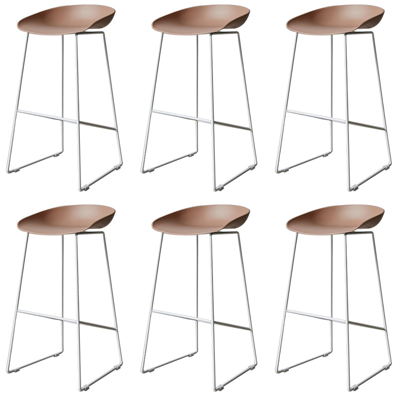 Contemporary Plastic Dining Stools Armless Bar Stools with Footrest