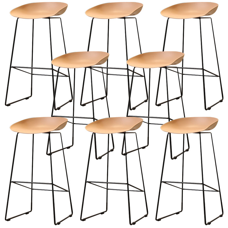 Contemporary Plastic Dining Stools Armless Bar Stools with Footrest