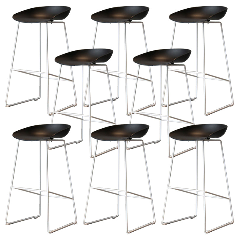 Contemporary Plastic Dining Stools Armless Bar Stools with Footrest