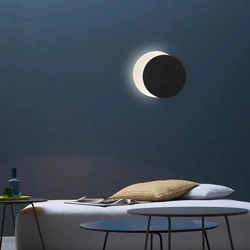 Contemporary Wall Sconce Circle Sconce Lighting in Black for Bedroom