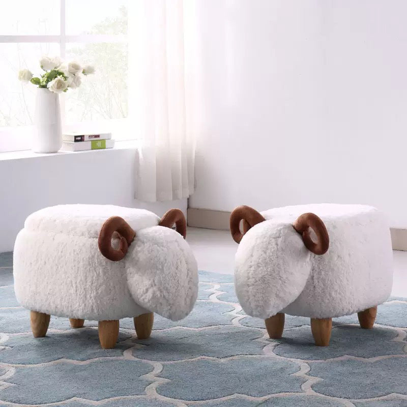 White Modern Standard Trea Resistant Sheep Shape Standard for Living Room